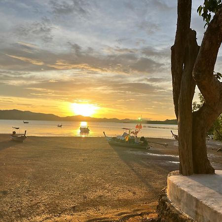 Вилла Rimlay Bay View Яо-Ной Экстерьер фото